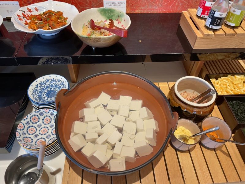 ホテルエミオン京都の豆腐・京豆腐の手揚げ厚揚げのお浸し