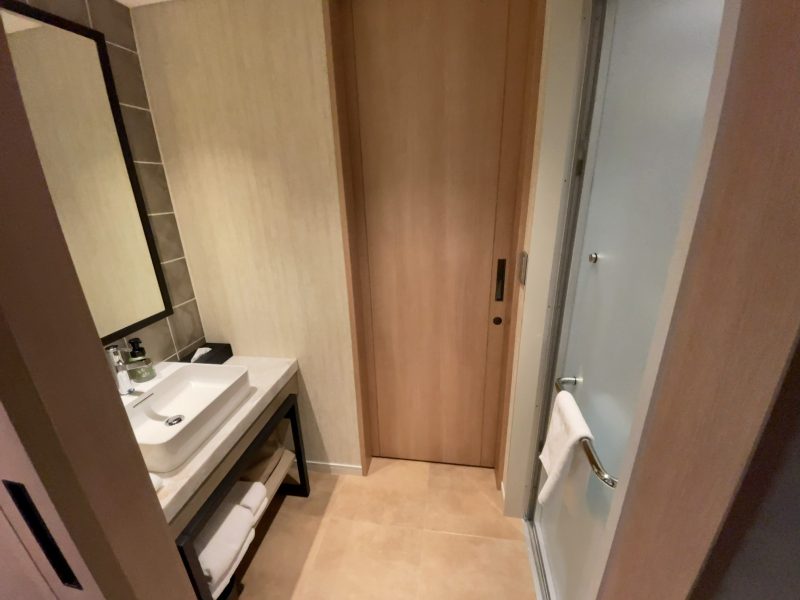 ホテルエミオン京都の洗面所・トイレ・お風呂2