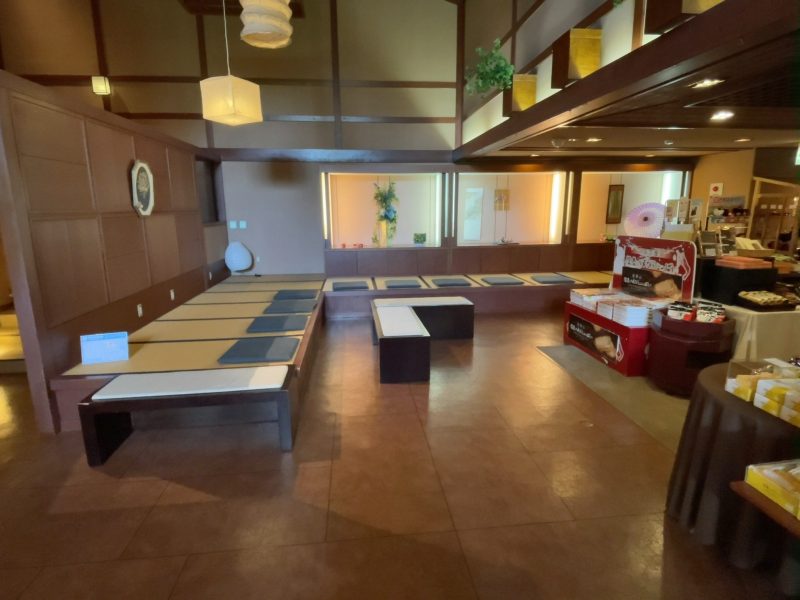 ホテル長良川の郷の売店1