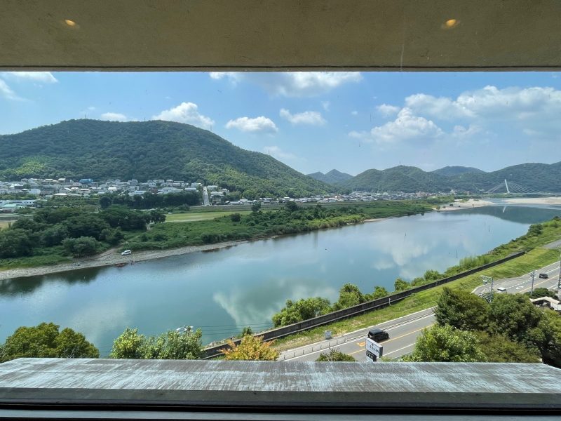 ホテル長良川の郷の最上階の景色