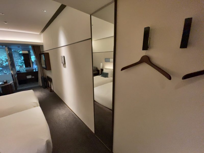 ソラリア西鉄ホテル京都プレミア三条鴨川の全身鏡