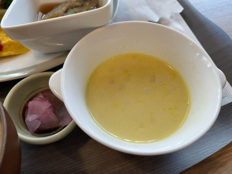 西鉄ホテルクルーム名古屋のコーンスープ