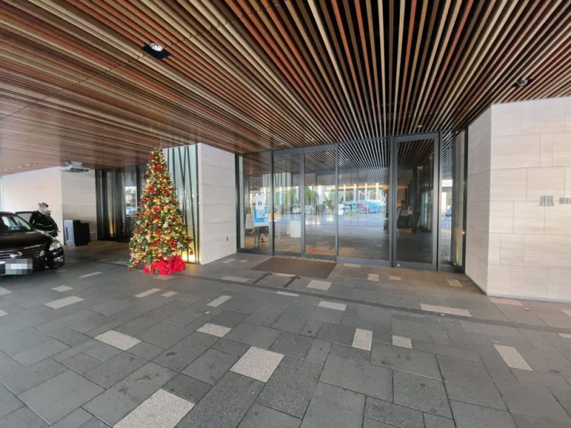 リーガロイヤルホテル京都のホテル入口