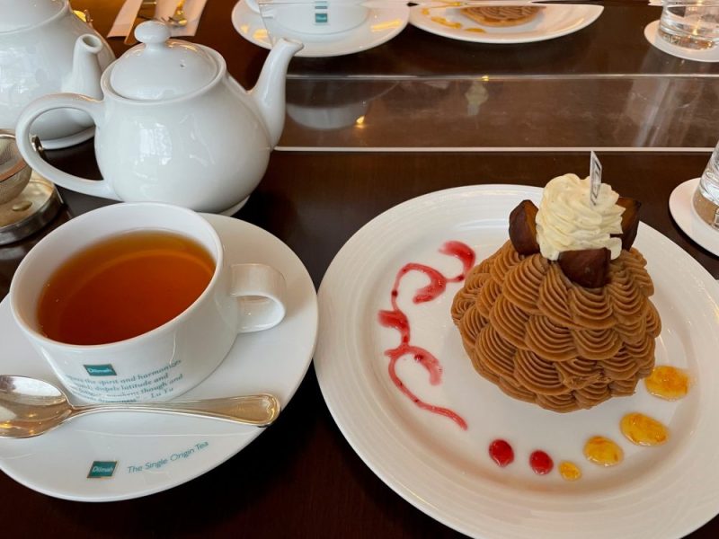 ANAクラウンプラザホテルグランコート名古屋のロビーラウンジのモンブランと紅茶