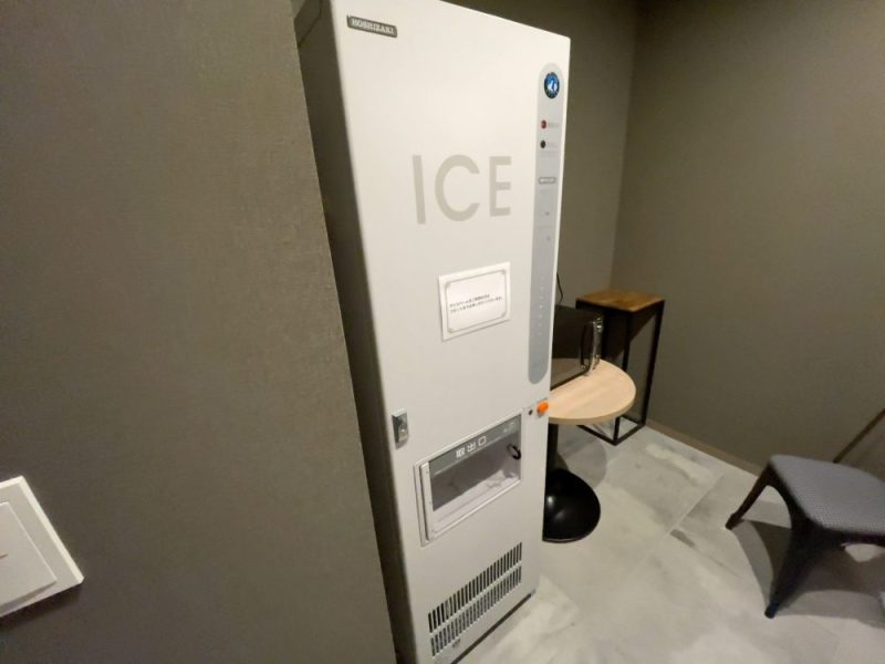 梅田ホリックホテルの製氷機